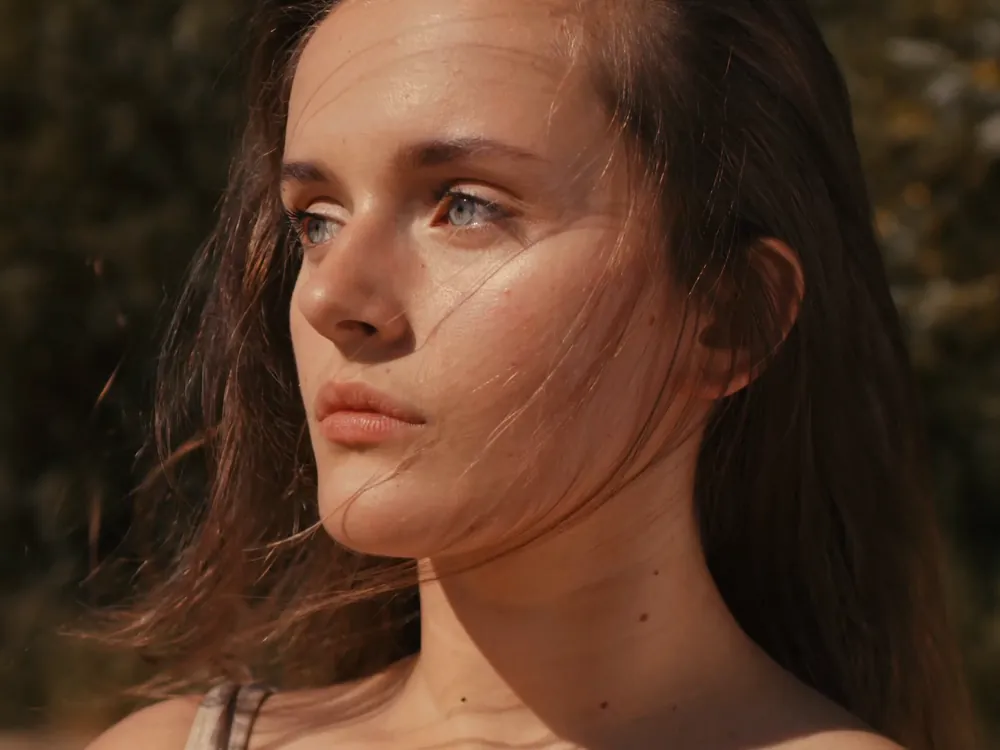 A close portrait in warm evening light